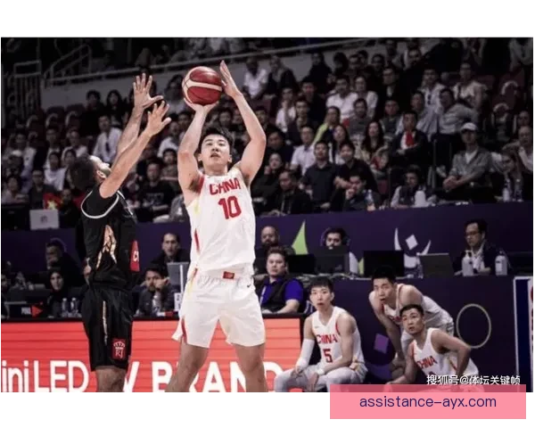 中国男篮力克强敌晋级亚洲杯四强在北京主场上演巅峰对决
