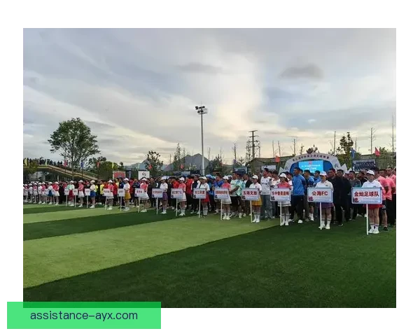 中国足球超级联赛新赛季揭幕战精彩上演 强强对决引爆球迷热情