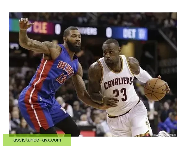 新赛季焦点对决全面打响各队备战冲刺冠军归属悬念再度升级引关注 新赛季焦点对决全面打响各队备战冲刺冠军归属悬念再度升级引关注