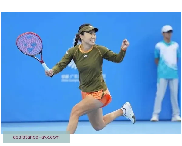 网球界最新动态：顶尖选手激烈角逐重大赛事冠军归属