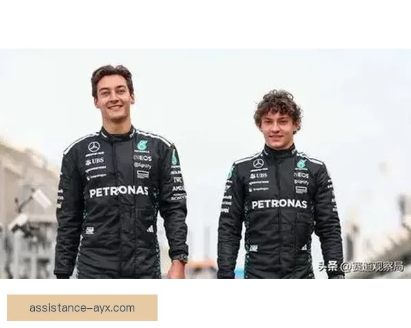 F1赛场风云再起多支车队策略博弈引爆新赛季冠军悬念与看点