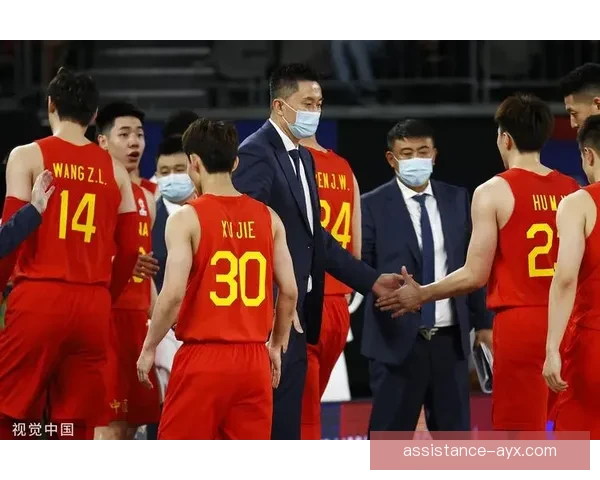 中国男篮迎战世界杯强敌，全力备战备受关注，球迷热议新阵容成效